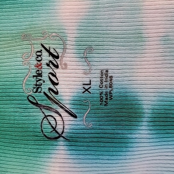 0711. EUC ~ Tie-Dye ~ Tank Top w/ Silver Embellishment ~ XL ~ 100% Cotton ~ - Picture 3 of 5